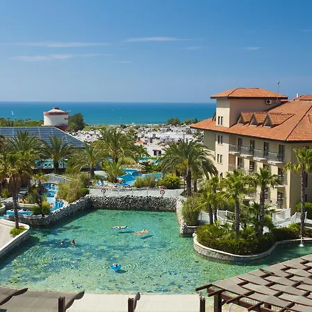 Club Grand Aqua Hotel