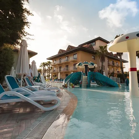 Club Grand Aqua Hotel Colakli