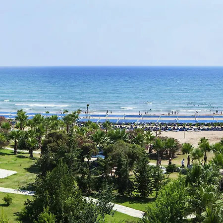 Club Grand Aqua Hotel